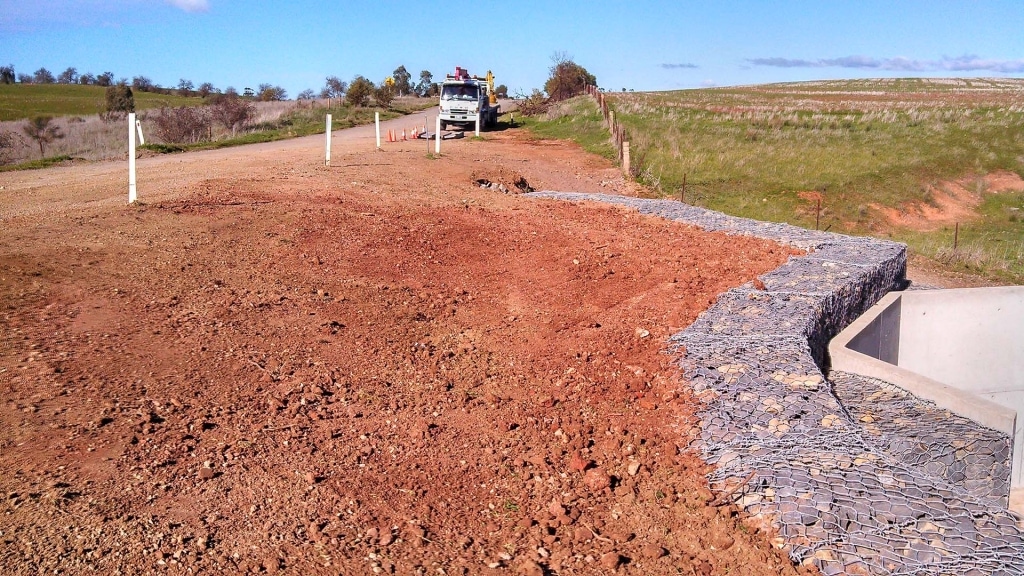 Gabion wall construction
